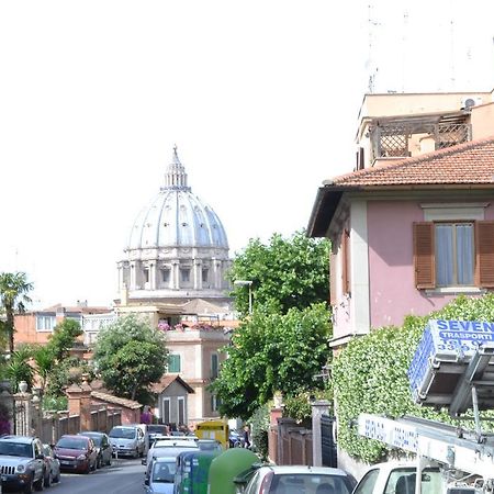 M&C San Pietro Basement House Apartamento Roma Exterior foto